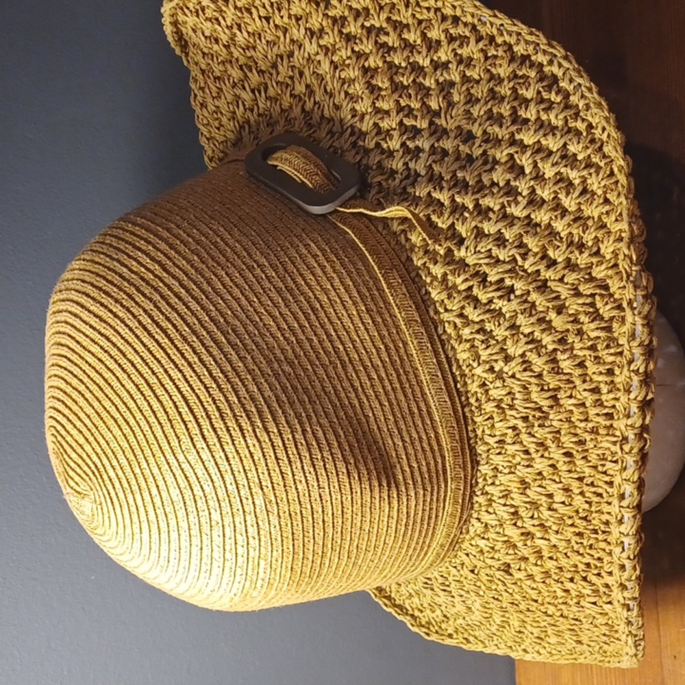 Sun hat - Picture 2 of 12